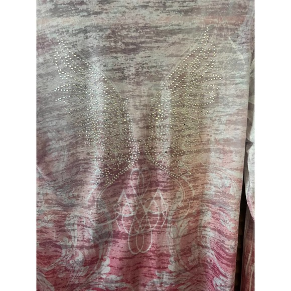 MAURICES Pink and White Burnout Style T Shirt w/rhinestone detail (Size M) - Picture 7 of 10